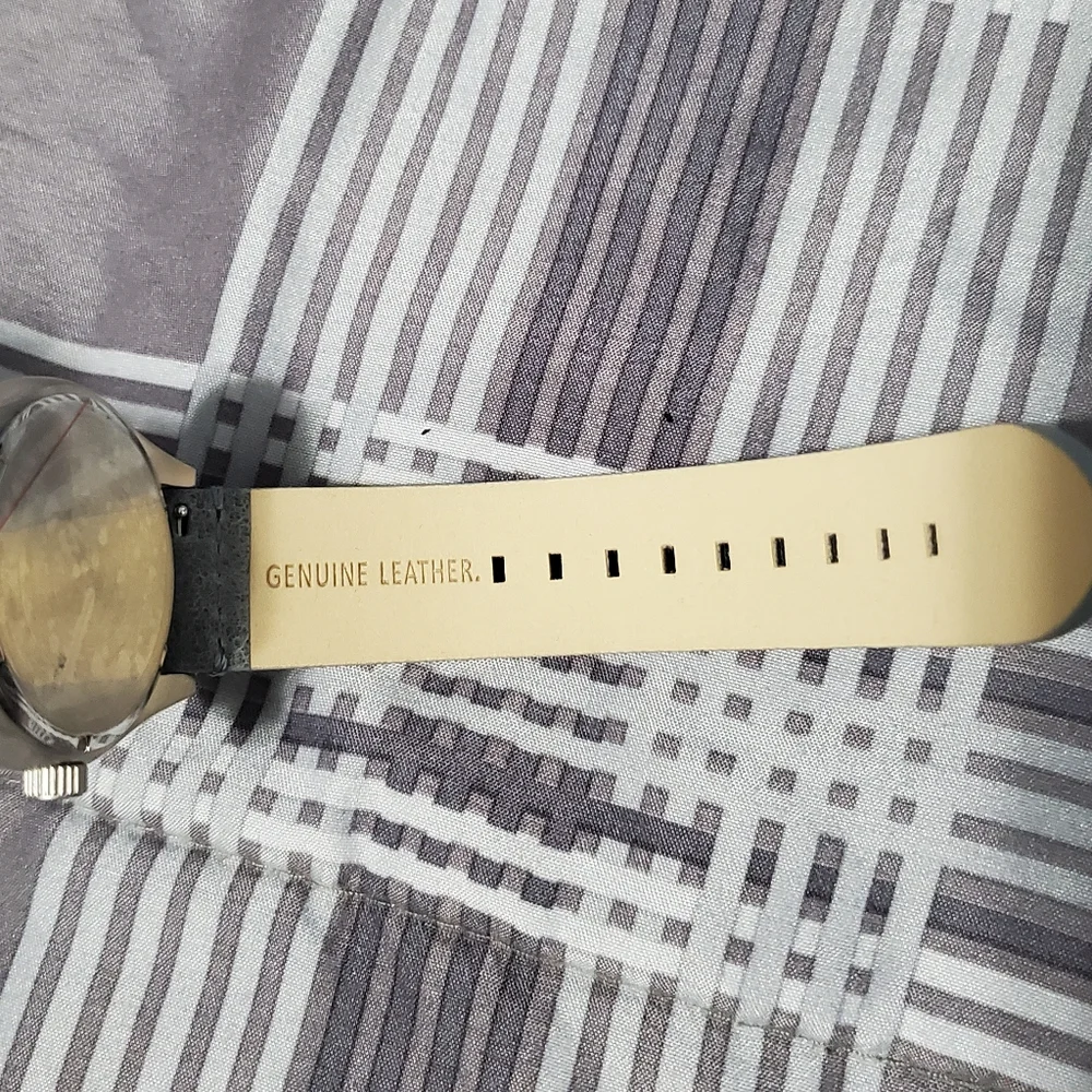 MVMT Rise Men's Watch - Picture 5 of 7